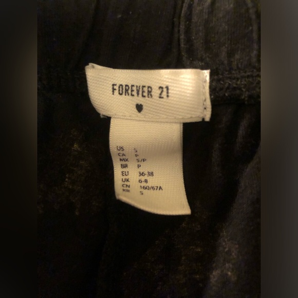 Forever 21 Pizza Slice Silly Pajama Shorts | Size: Small - Picture 5 of 5